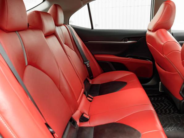 Toyota Camry VIII (XV70) с пробегом 2018 года, цена 2 920 000 рублей, 81582 км, седан, Автокод Объявления