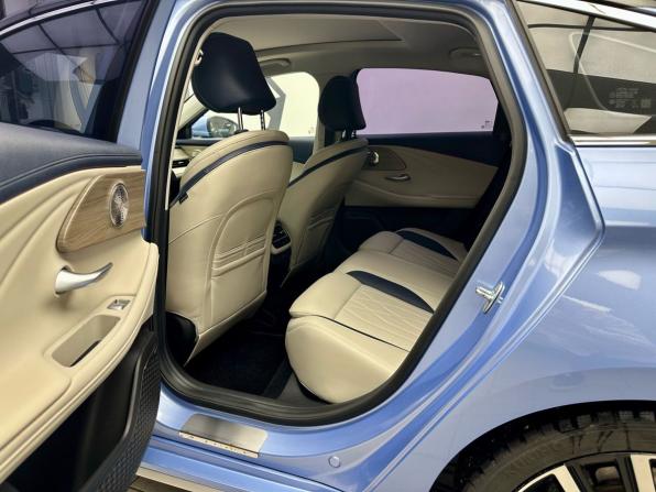 Chery Arrizo 8 с пробегом 2023 года, цена 2 365 000 рублей, 14000 км, седан, Автокод Объявления
