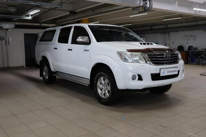 Toyota Hilux VII Рестайлинг с пробегом 2012 года, цена 1 819 990 рублей, 175052 км, пикап, Автокод Объявления