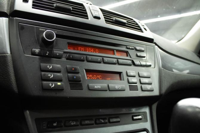 BMW X3 I (E83) Рестайлинг с пробегом 2010 года, цена 1 069 000 рублей, 211716 км, внедорожник, Автокод Объявления