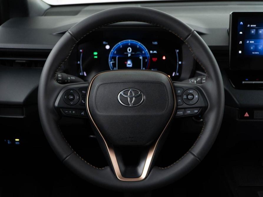 Toyota Corolla Cross I Рестайлинг Москва  - изображение 14