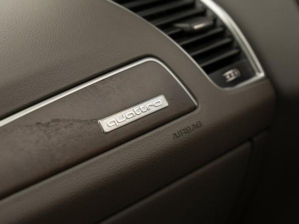 Audi Q5 I (8R) Рестайлинг с пробегом 2014 года, цена 2 220 000 рублей, 129748 км, внедорожник, Автокод Объявления