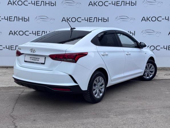 Hyundai Solaris II Рестайлинг с пробегом 2020 года, цена 1 330 000 рублей, 66056 км, седан, Автокод Объявления