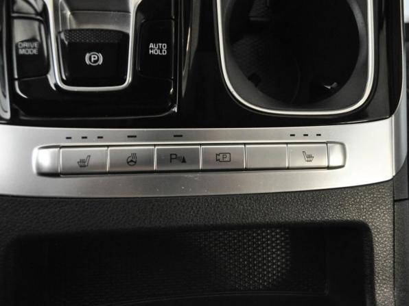 Kia Carnival IV с пробегом 2021 года, цена 2 907 900 рублей, 150051 км, минивэн, Автокод Объявления