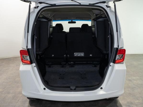 Honda Freed I Рестайлинг с пробегом 2014 года, цена 1 200 000 рублей, 117200 км, компактвэн, Автокод Объявления