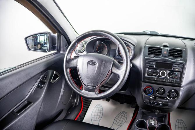 Lada (ВАЗ) Granta I Рестайлинг с пробегом 2019 года, цена 719 000 рублей, 96450 км, лифтбек, Автокод Объявления