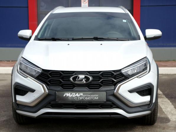 Lada (ВАЗ) Vesta I Рестайлинг (NG) с пробегом 2024 года, цена 1 451 000 рублей, 27700 км, универсал, Автокод Объявления