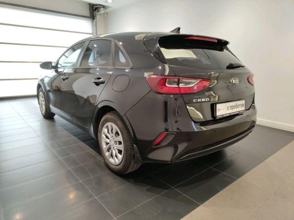 Kia Ceed III с пробегом 2018 года, цена 1 469 000 рублей, 45611 км, хэтчбек, Автокод Объявления