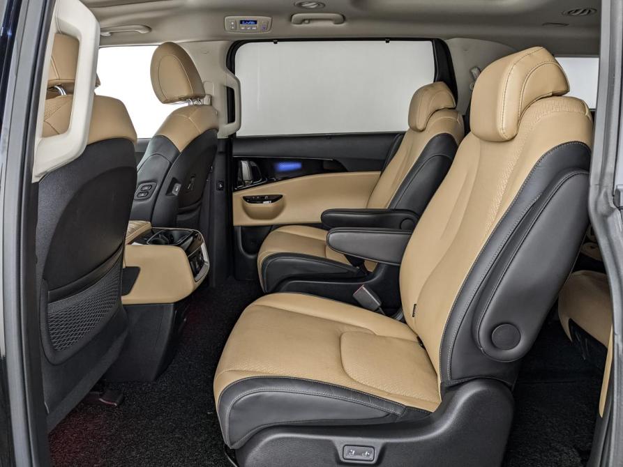 Kia Carnival IV Москва  - изображение 18