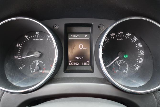 Skoda Yeti I с пробегом 2012 года, цена 899 000 рублей, 126000 км, внедорожник, Автокод Объявления