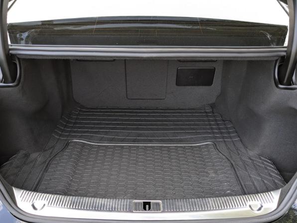 Audi A8 III (D4) Рестайлинг с пробегом 2016 года, цена 2 900 000 рублей, 90722 км, седан, Автокод Объявления