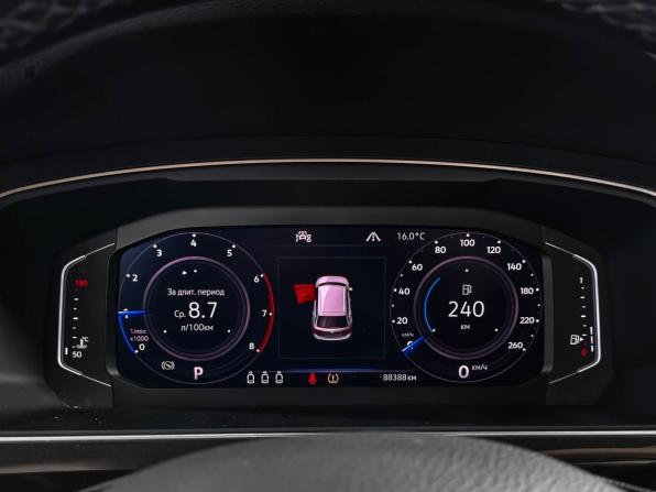 Volkswagen Tiguan II с пробегом 2020 года, цена 2 439 000 рублей, 88300 км, внедорожник, Автокод Объявления
