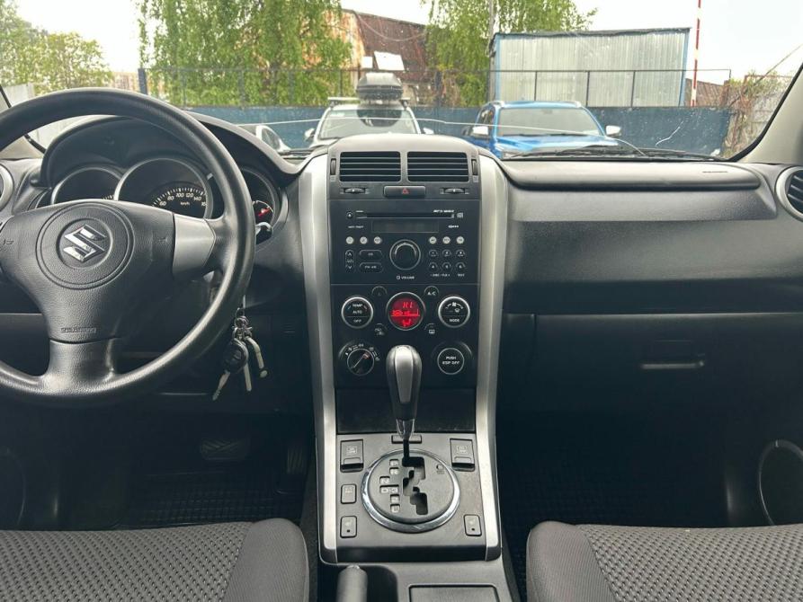 Suzuki Grand Vitara II Рестайлинг Санкт-Петербург  - изображение 12