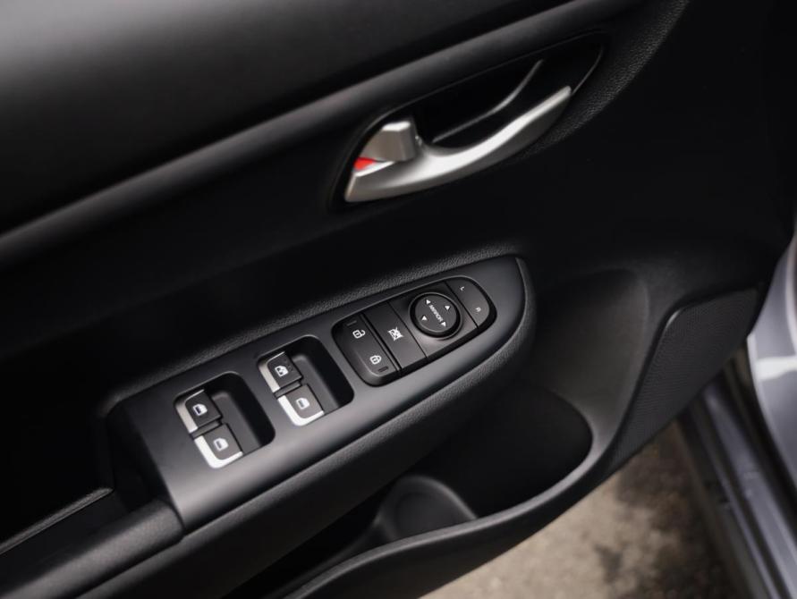 Kia Rio IV Рестайлинг Санкт-Петербург  - изображение 20