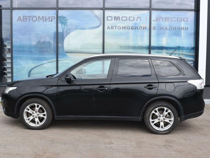 Mitsubishi Outlander III Рестайлинг Архангельск  - изображение 8