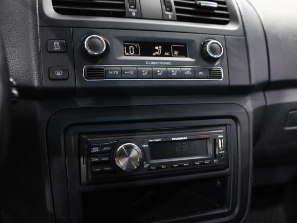 Skoda Fabia II Рестайлинг с пробегом 2010 года, цена 595 000 рублей, 135718 км, хэтчбек, Автокод Объявления