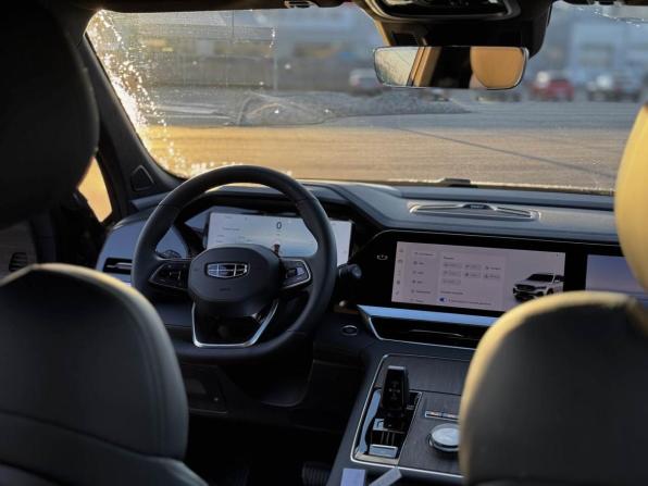 Новый Geely Monjaro I 2026 года, цена 4 599 990 рублей, внедорожник, Автокод Объявления