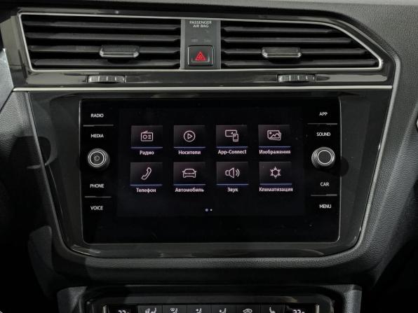 Volkswagen Tiguan II с пробегом 2019 года, цена 2 190 000 рублей, 104776 км, внедорожник, Автокод Объявления