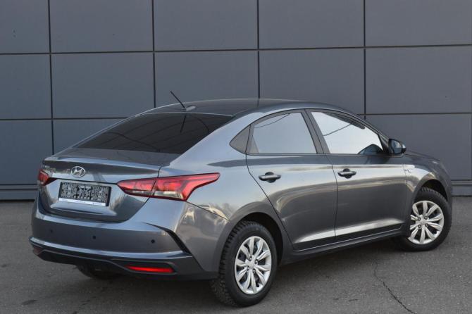 Hyundai Solaris II Рестайлинг с пробегом 2021 года, цена 1 330 000 рублей, 85154 км, седан, Автокод Объявления