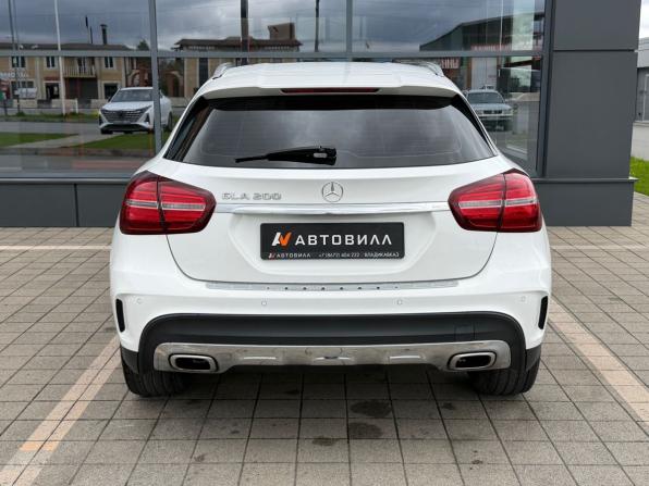 Mercedes-Benz GLA I (X156) Рестайлинг с пробегом 2018 года, цена 2 220 000 рублей, 183481 км, внедорожник, Автокод Объявления