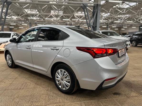 Hyundai Solaris II с пробегом 2017 года, цена 1 220 000 рублей, 164186 км, седан, Автокод Объявления