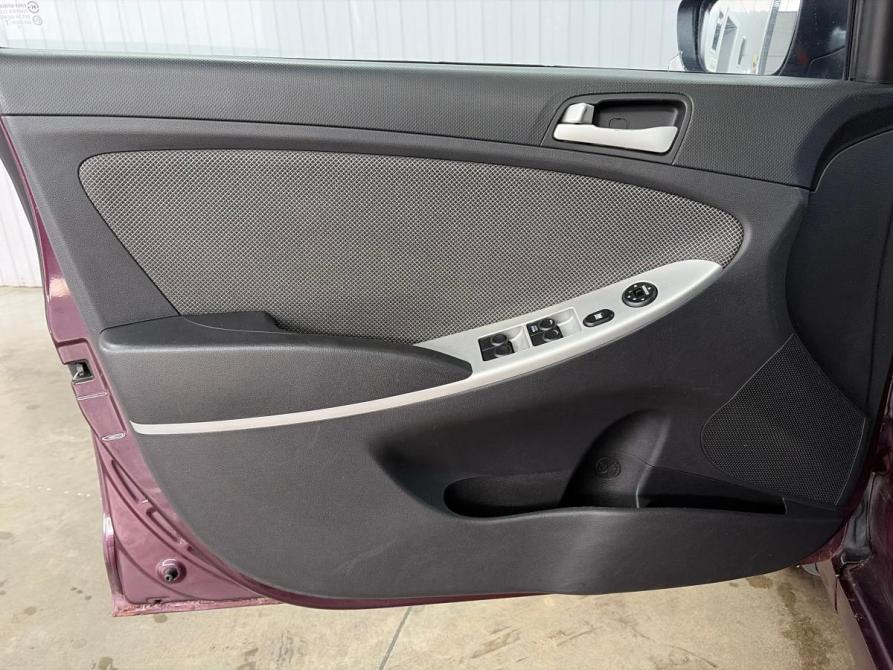 Hyundai Solaris I Краснодар  - изображение 16