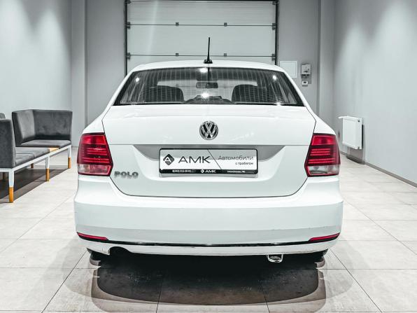 Volkswagen Polo V Рестайлинг с пробегом 2019 года, цена 807 789 рублей, 195667 км, седан, Автокод Объявления