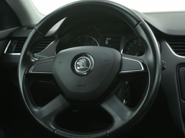 Skoda Octavia III (A7) с пробегом 2014 года, цена 947 000 рублей, 197000 км, лифтбек, Автокод Объявления