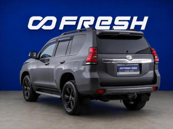Toyota Land Cruiser Prado 150 Series Рестайлинг 2 с пробегом 2018 года, цена 3 994 050 рублей, 189094 км, внедорожник, Автокод Объявления