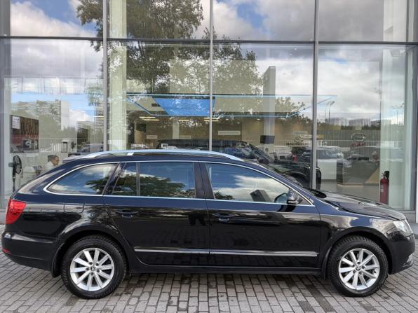 Skoda Superb II Рестайлинг с пробегом 2013 года, цена 999 000 рублей, 358460 км, универсал, Автокод Объявления