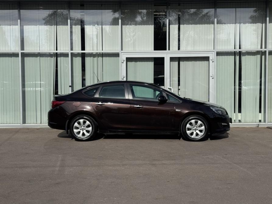 Opel Astra J Рестайлинг Воронеж  - изображение 4