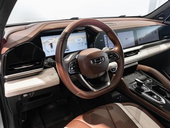 Geely Monjaro I с пробегом 2023 года, цена 3 362 300 рублей, 66000 км, внедорожник, Автокод Объявления