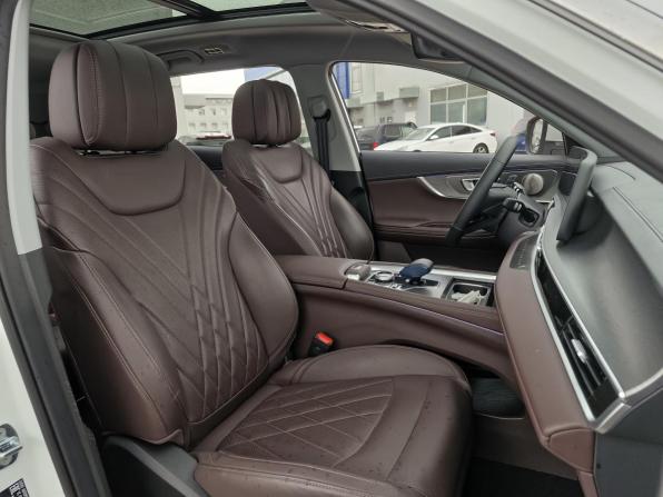 Chery Tiggo 8 Pro Plug-in Hybrid с пробегом 2023 года, цена 2 929 000 рублей, 7070 км, внедорожник, Автокод Объявления