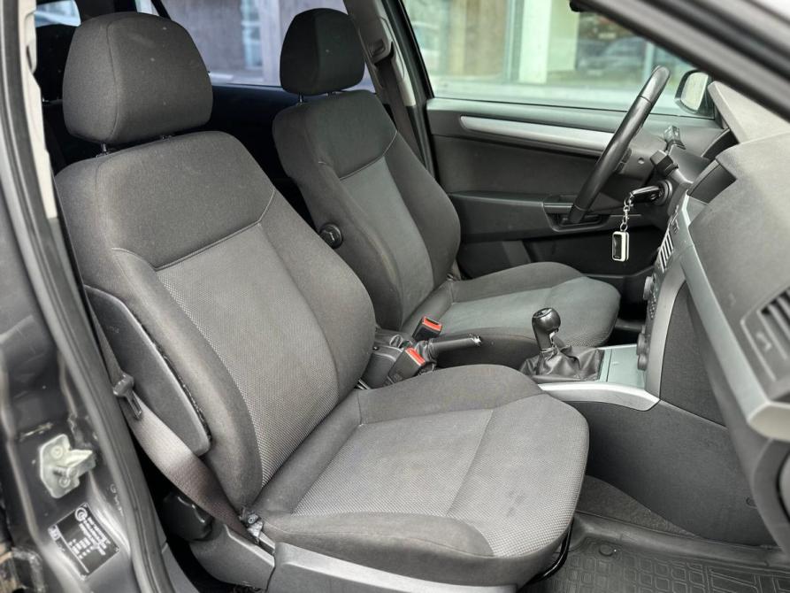 Opel Astra H Рестайлинг Архангельск  - изображение 10