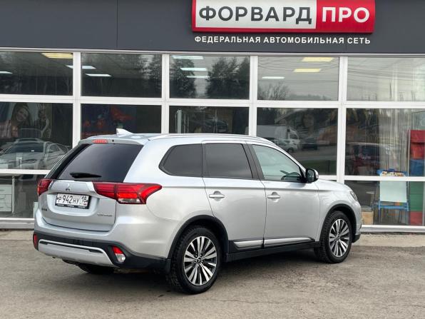 Mitsubishi Outlander III Рестайлинг 3 с пробегом 2019 года, цена 2 150 000 рублей, 117600 км, внедорожник, Автокод Объявления