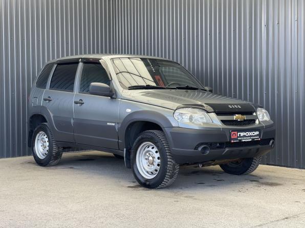 Chevrolet Niva I Рестайлинг с пробегом 2018 года, цена 647 000 рублей, 139629 км, внедорожник, Автокод Объявления