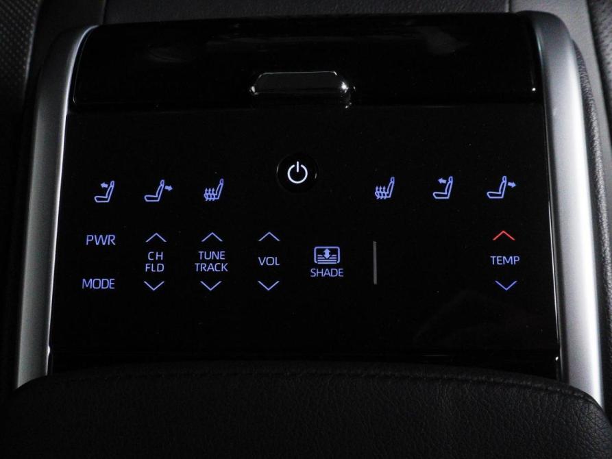 Toyota Camry VIII (XV70) Рестайлинг Минеральные Воды  - изображение 16
