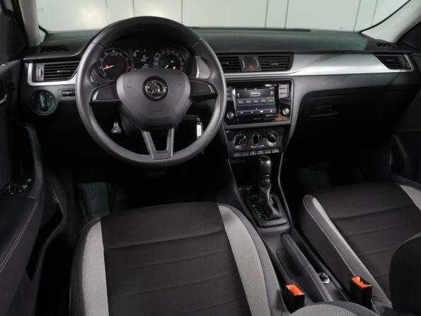 Skoda Rapid I Рестайлинг с пробегом 2019 года, цена 1 349 000 рублей, 58836 км, лифтбек, Автокод Объявления