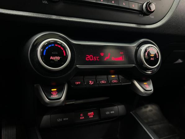 Kia Rio IV с пробегом 2017 года, цена 1 270 000 рублей, 155038 км, седан, Автокод Объявления