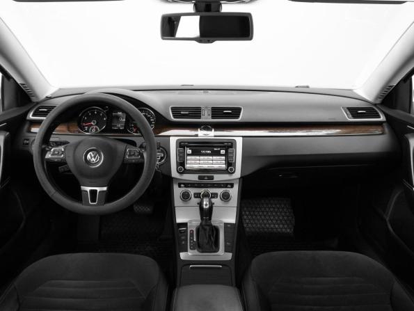 Volkswagen Passat B7 с пробегом 2012 года, цена 1 269 000 рублей, 157843 км, седан, Автокод Объявления