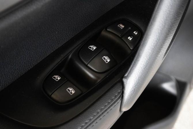 Nissan Qashqai II Рестайлинг с пробегом 2021 года, цена 2 100 000 рублей, 163305 км, внедорожник, Автокод Объявления