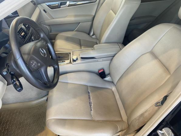 Mercedes-Benz C-Класс III (W204) с пробегом 2009 года, цена 900 000 рублей, 240883 км, седан, Автокод Объявления