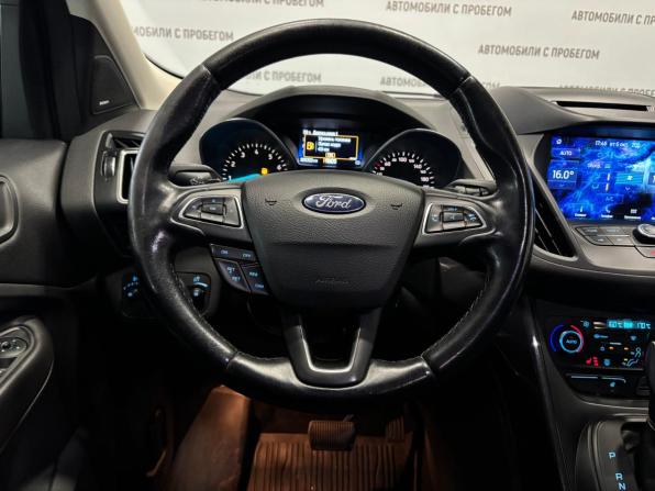 Ford Kuga II Рестайлинг с пробегом 2017 года, цена 1 399 000 рублей, 205113 км, внедорожник, Автокод Объявления