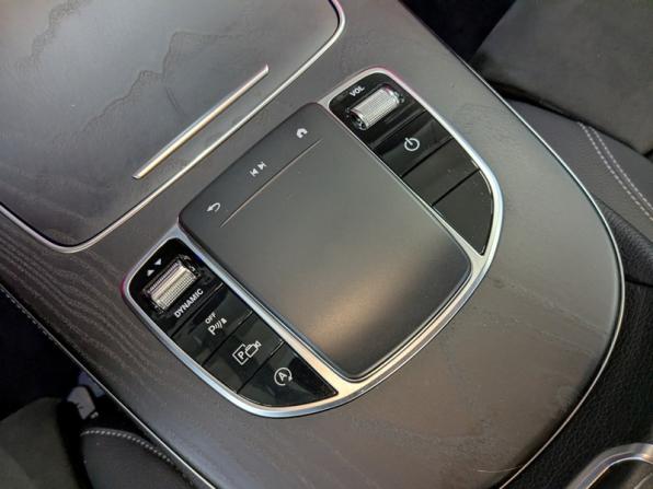 Mercedes-Benz E-Класс V (W213 S213 C238) Рестайлинг с пробегом 2022 года, цена 5 890 000 рублей, 27845 км, седан, Автокод Объявления