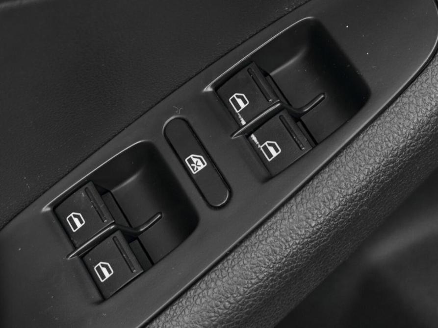 Volkswagen Jetta VI Екатеринбург  - изображение 19