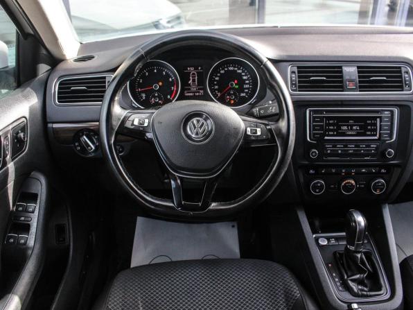 Volkswagen Jetta VI Рестайлинг с пробегом 2015 года, цена 1 094 000 рублей, 180819 км, седан, Автокод Объявления