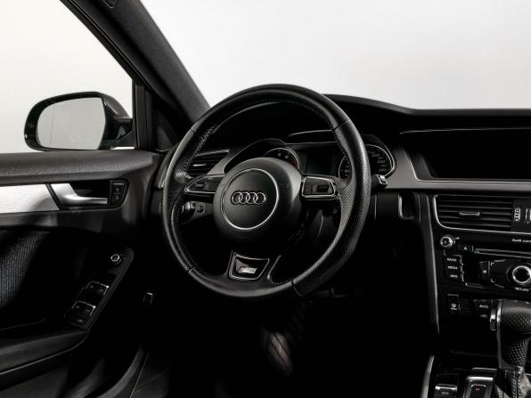 Audi A4 IV (B8) Рестайлинг с пробегом 2012 года, цена 1 490 000 рублей, 125050 км, седан, Автокод Объявления