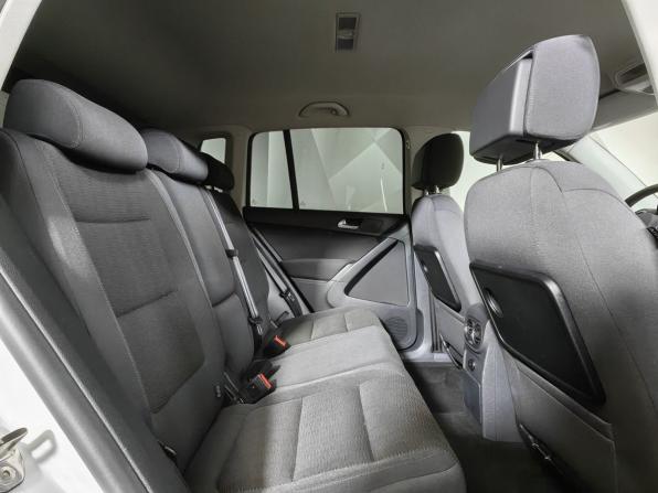 Volkswagen Tiguan I Рестайлинг с пробегом 2015 года, цена 1 579 000 рублей, 84087 км, внедорожник, Автокод Объявления