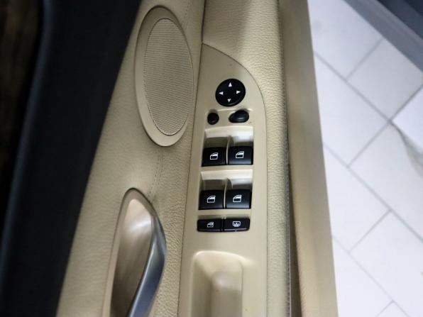 BMW 5 серии V (E60/E61) Рестайлинг с пробегом 2007 года, цена 1 500 000 рублей, 278359 км, седан, Автокод Объявления