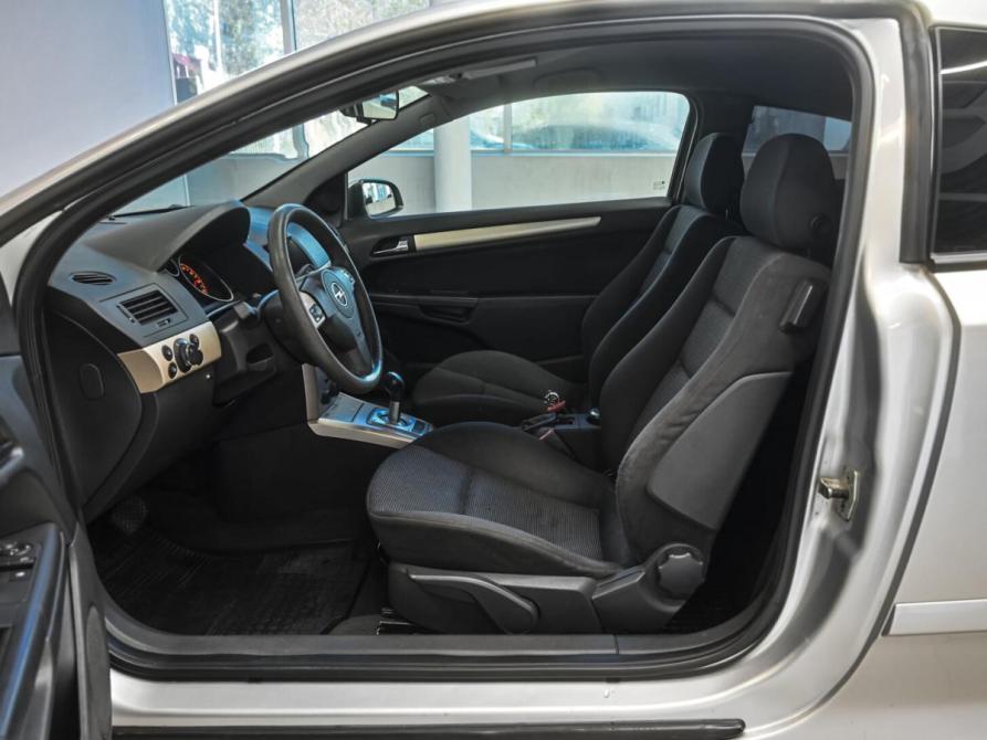 Opel Astra H Рестайлинг Челябинск  - изображение 14